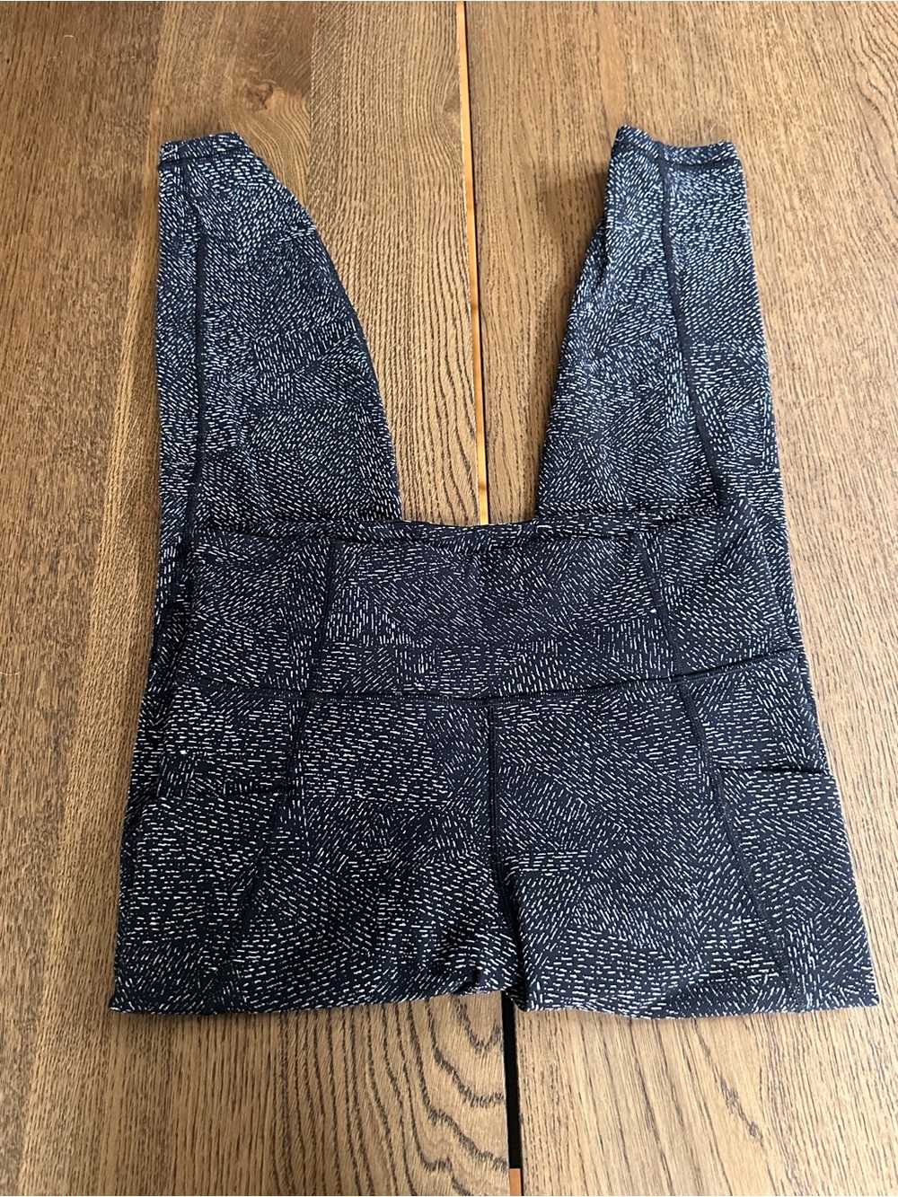Athleta Salutation Stash Pocket Tight Leggings Black Print Size M
